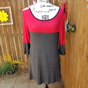 Casa Lee gray and red color block dress  XL